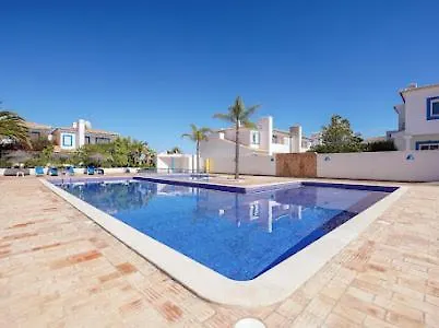 Casa Ida, Branca شقة