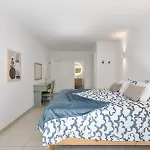 Casa Ida, Branca Lagos