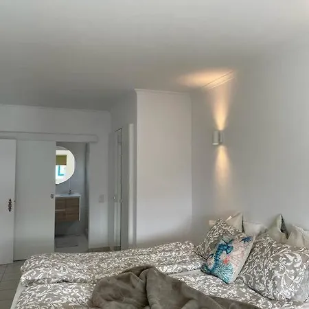 Casa Ida, Branca לאגוּ‏ש