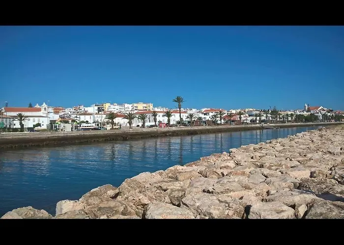 Casa Ida, Branca アパート *