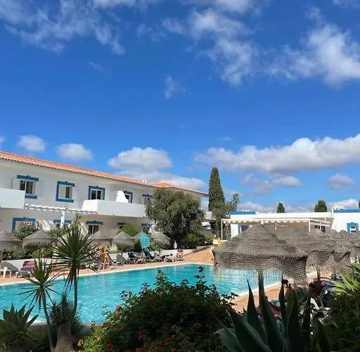 Casa Ida, Branca アパート